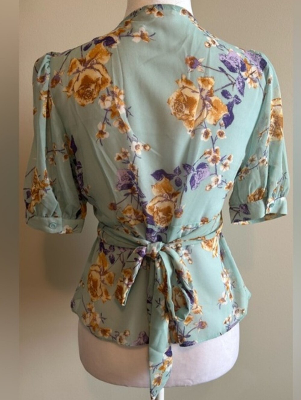Floral Mint Peplum V-Neck Blouse with Puff Sleeves - Picture 2 of 2